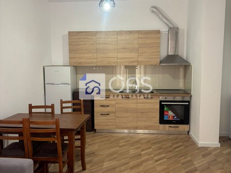 Appartamento 1+1 in affitto a Univers City