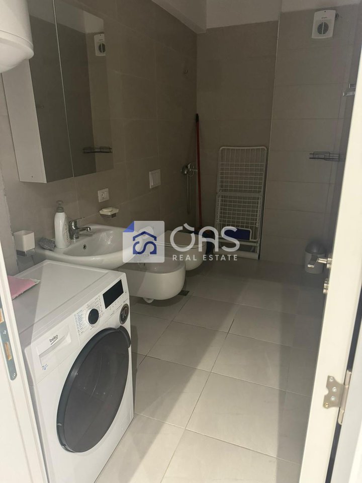 Jepet me qera Apartament 1+1 TEK Kodra e Diellit