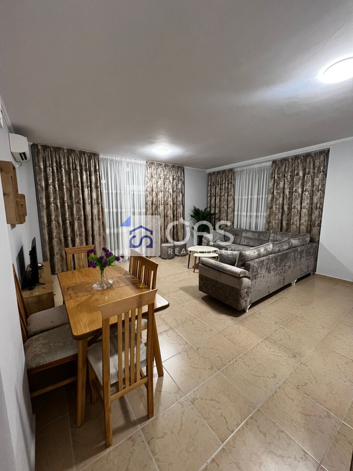 Apartment 2+1+2+2 for rent with parking space at New Boulevard.