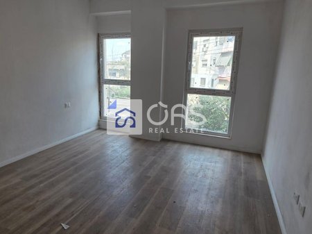 Vendesi appartamento 1+1 presso Dritan Hoxha