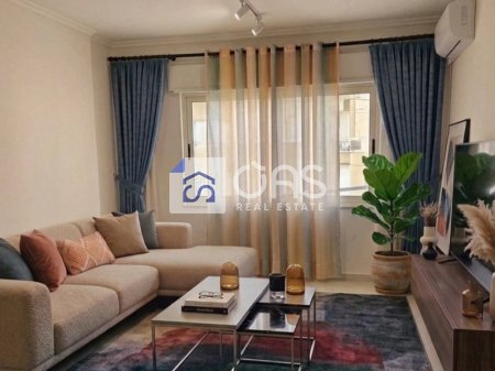 Appartamento 1+1 in affitto vicino a Komuna e Parisit