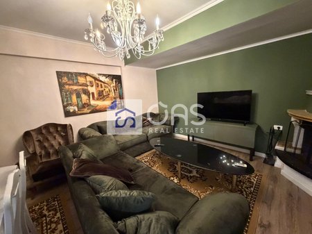 Jepet apartament me qera 1+1 Marteniteti i Ri