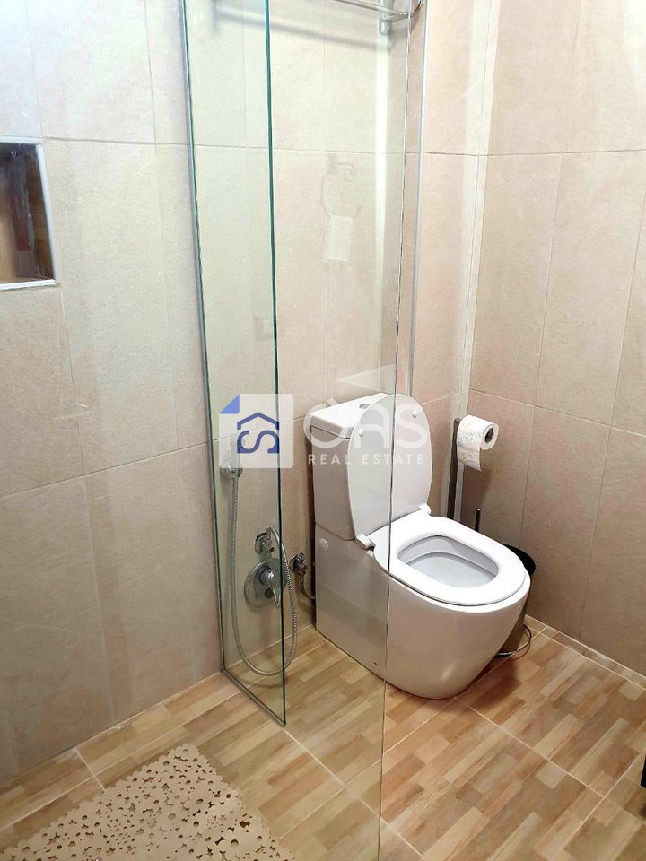 Jepet apartament me qera 1+1 Rruga Brrikadave