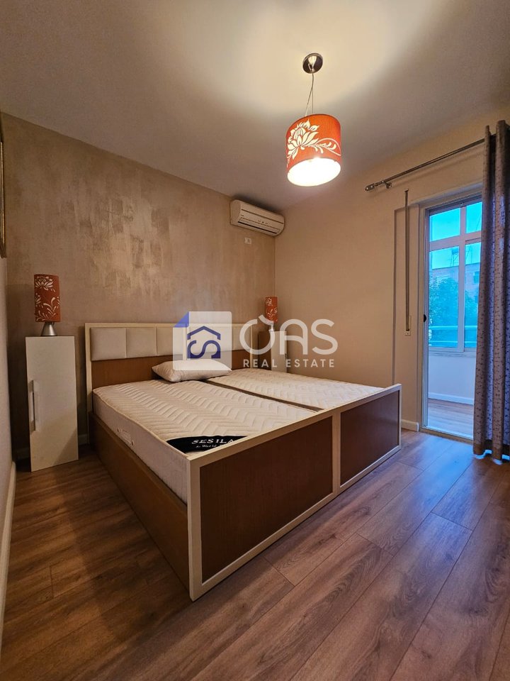 Appartamento 1+1 in vendita in via Mine Peza.