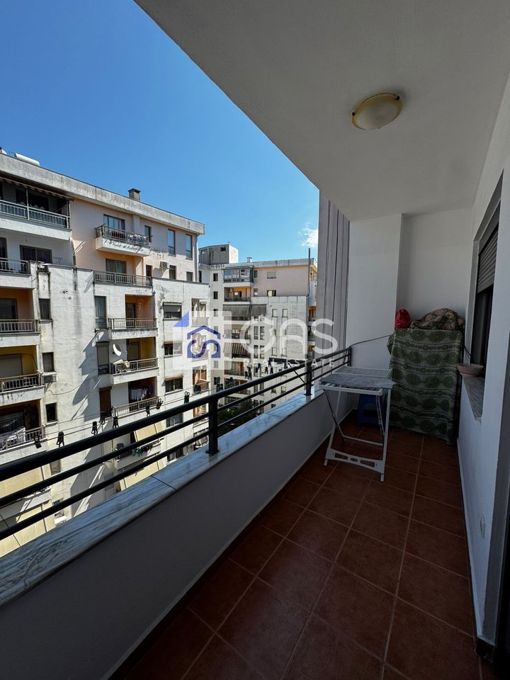 2+1 apartment for rent in Yzberisht