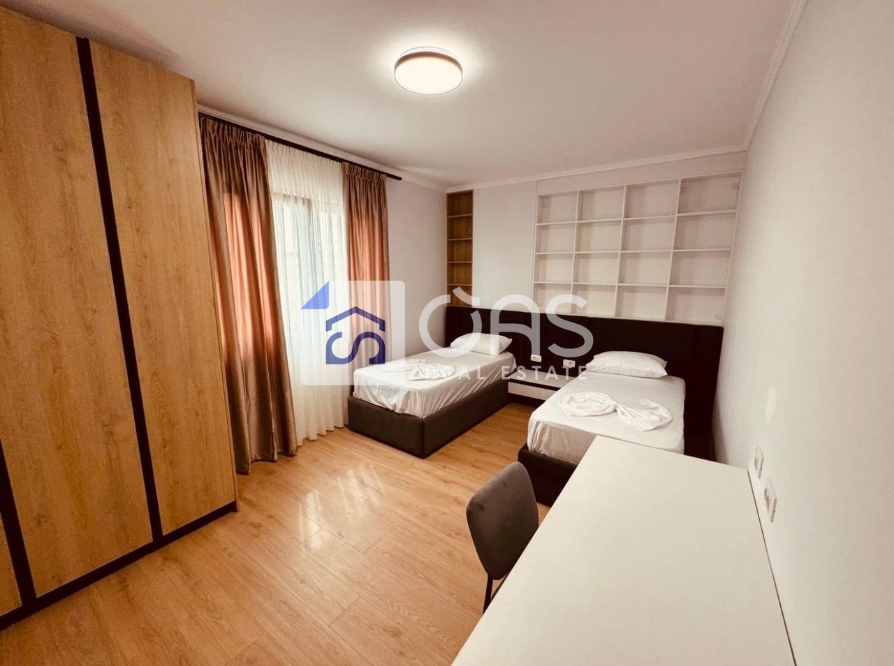 Jepet Apartment me qera 2+1+2  RRUGA E DURRESIT