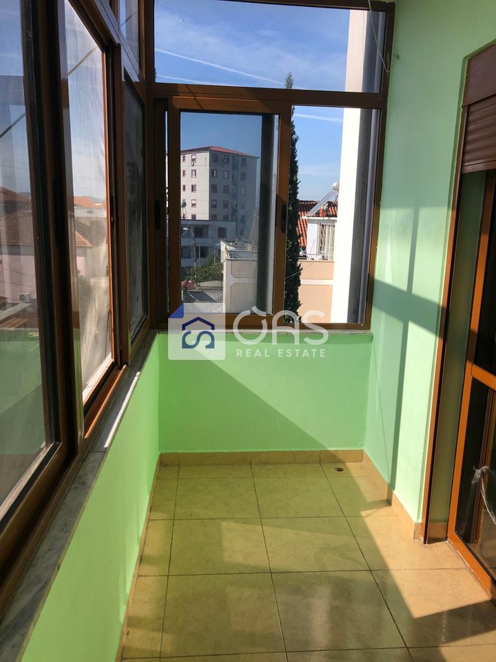 Appartamento 2+1 in affitto a Jordan Misja