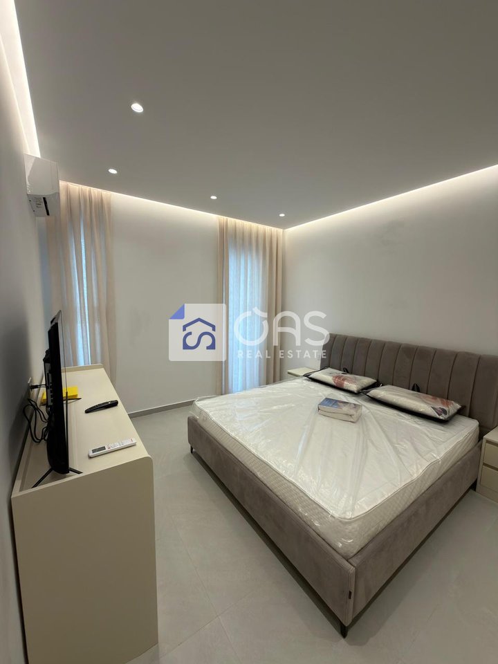 For rent: 1+1 apartment with garage in Shkoze