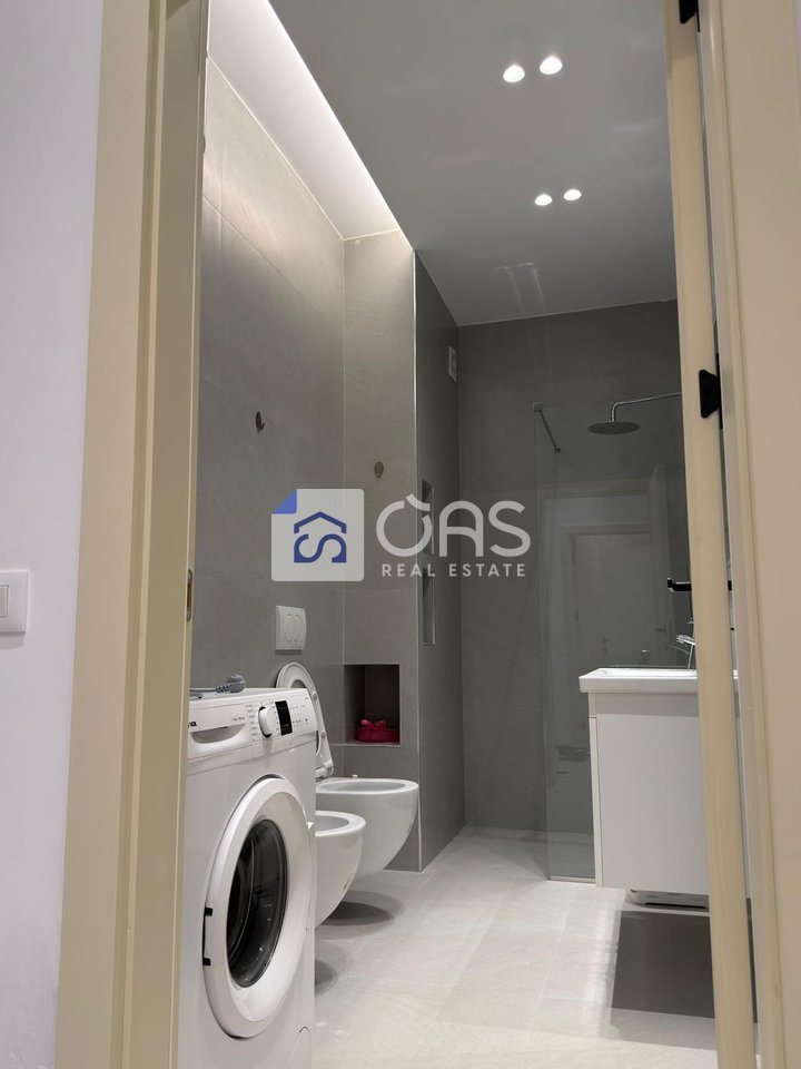 For rent: 1+1 apartment with garage in Shkoze