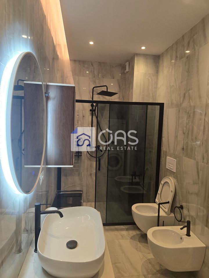 Jepet apartament me qera 2+1 Bulevard i Ri + Post parkimi