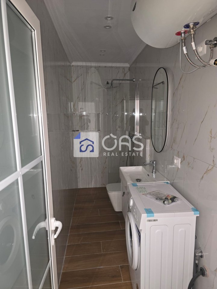 Studio apartment for sale on 4 Deshmoret Street