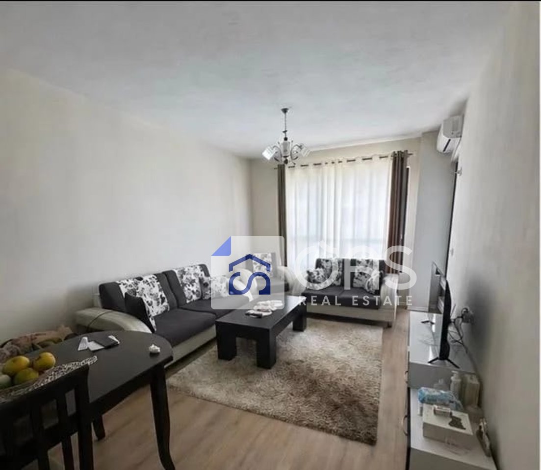 Jepet me qera apartament 1+1 Ne Kamez