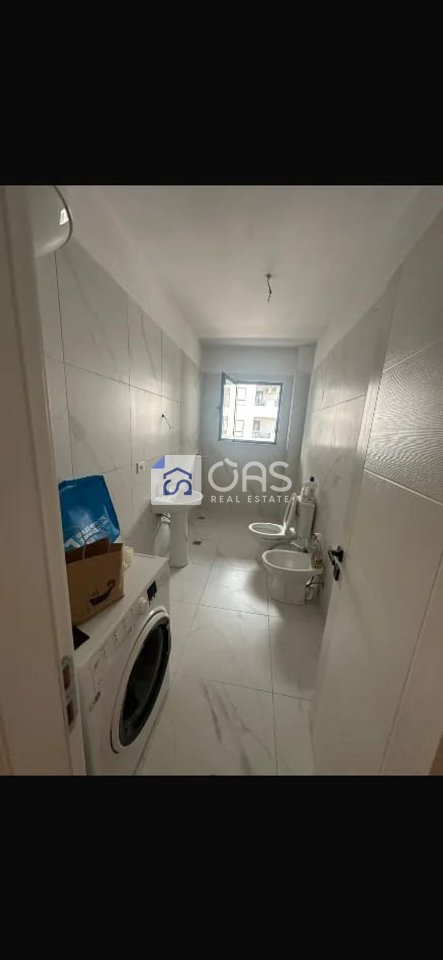 Jepet me qera apartament 1+1 Ne Kamez