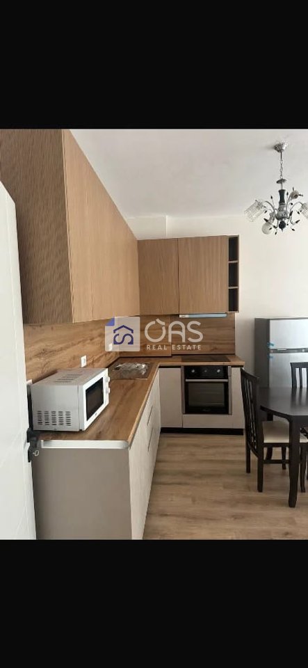 Jepet me qera apartament 1+1 Ne Kamez