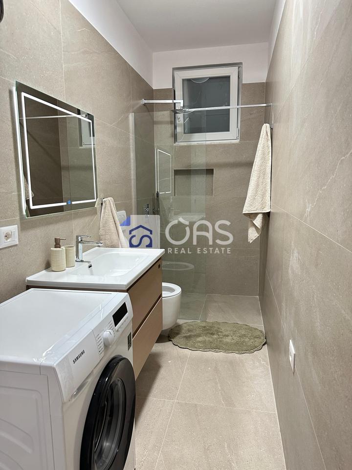 Jepet Apartament me qera 1+1 Ne Porcelan