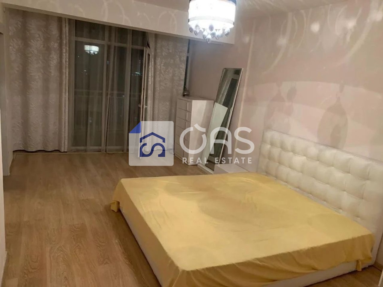 Jepet apartament me qera 2+1+ garderob tek Dritan Hoxha