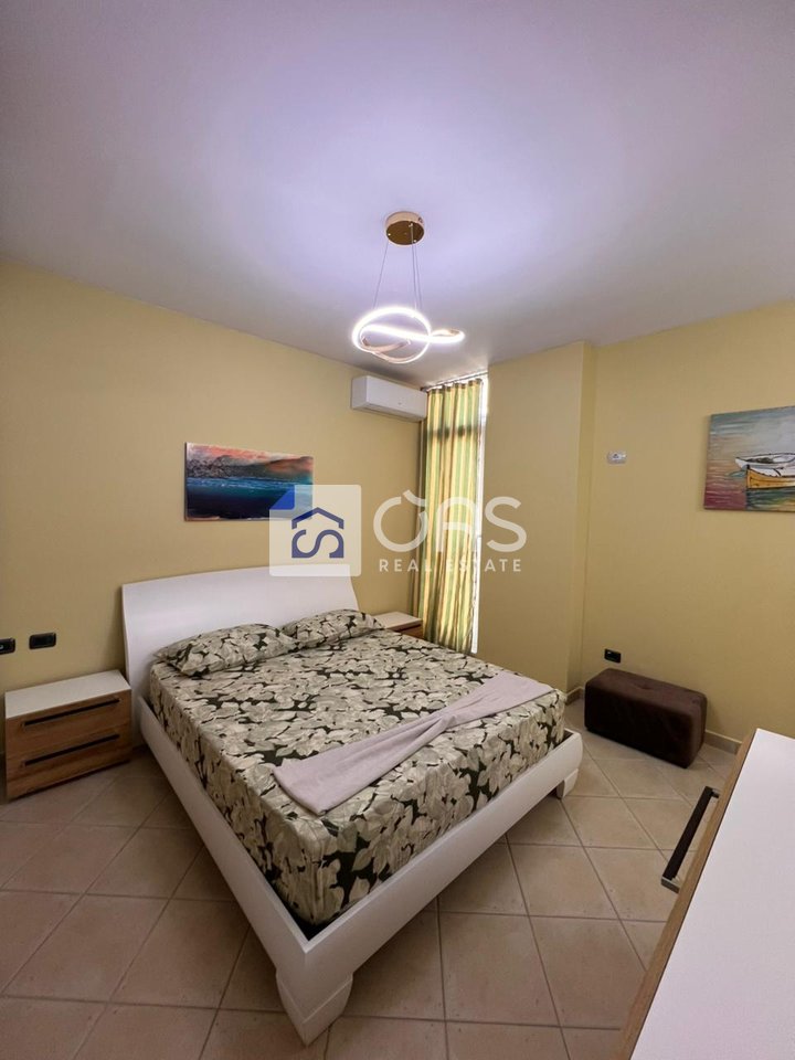 2+1+2 apartment for rent at Qemal Stafa