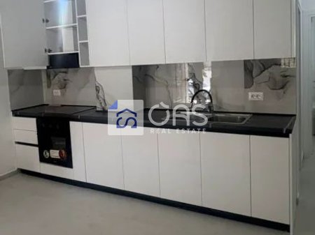 Shitet apartament 2+1 ne Laprake