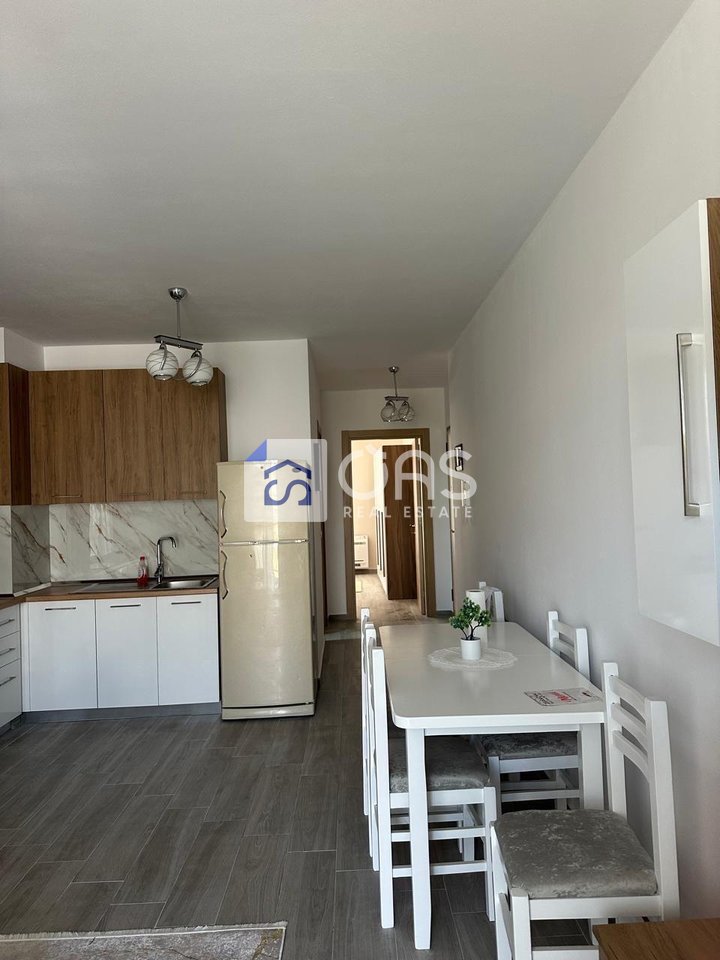 Jepet me qera apartament 1+1 tek 5 Maj