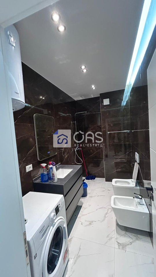 Jepet me qera apartament 1+1 Ne Laprake