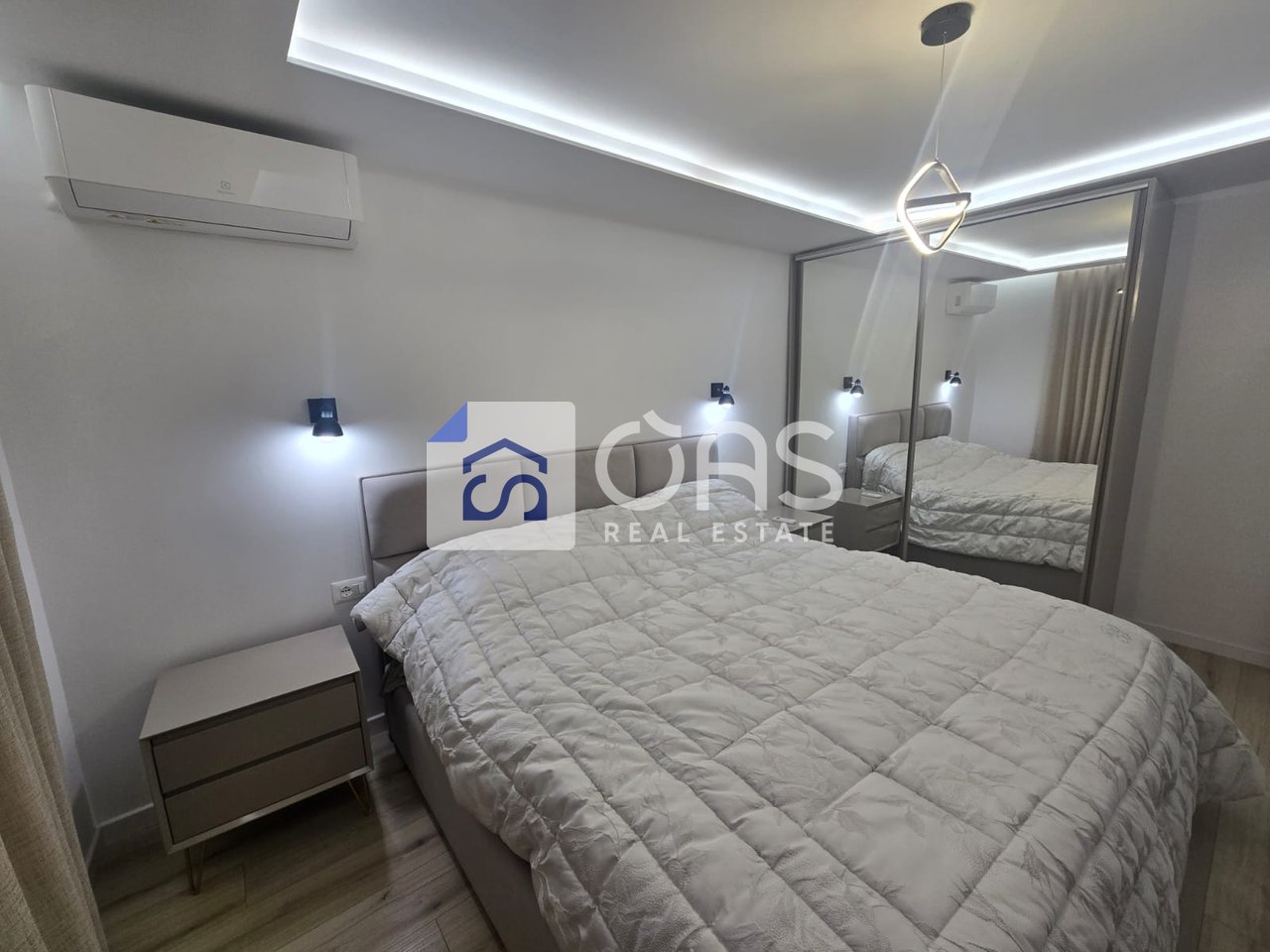 Apartment 2+1 for sale in Brryli (Inside the ring)