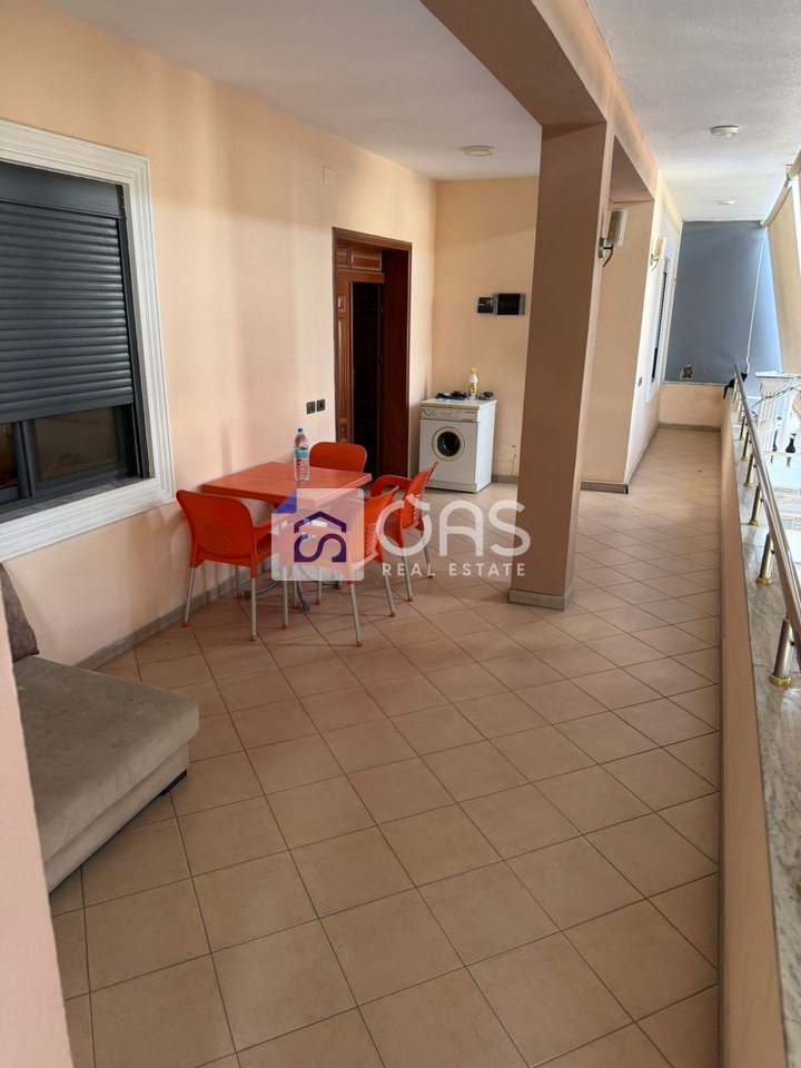 Jepet me qera apartament 2+1+2 ne 5 Maj .