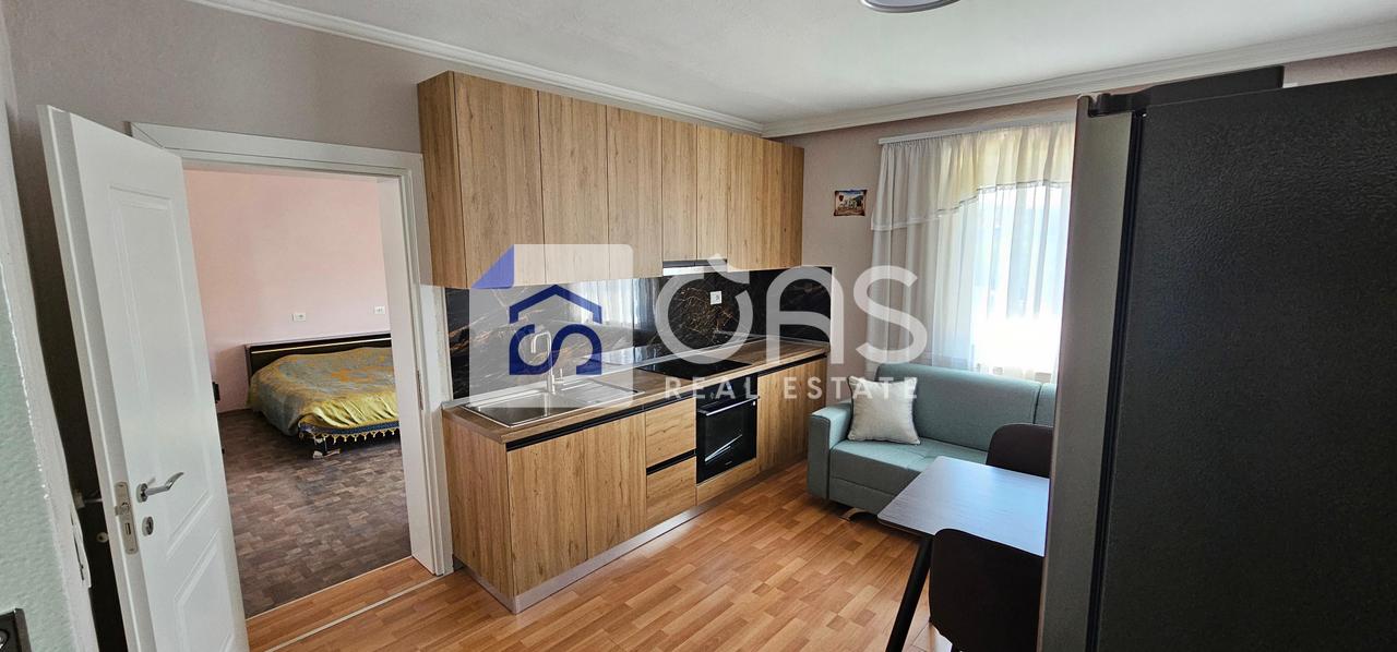 Jepet apartament me qera 1+1 Ne Brryl