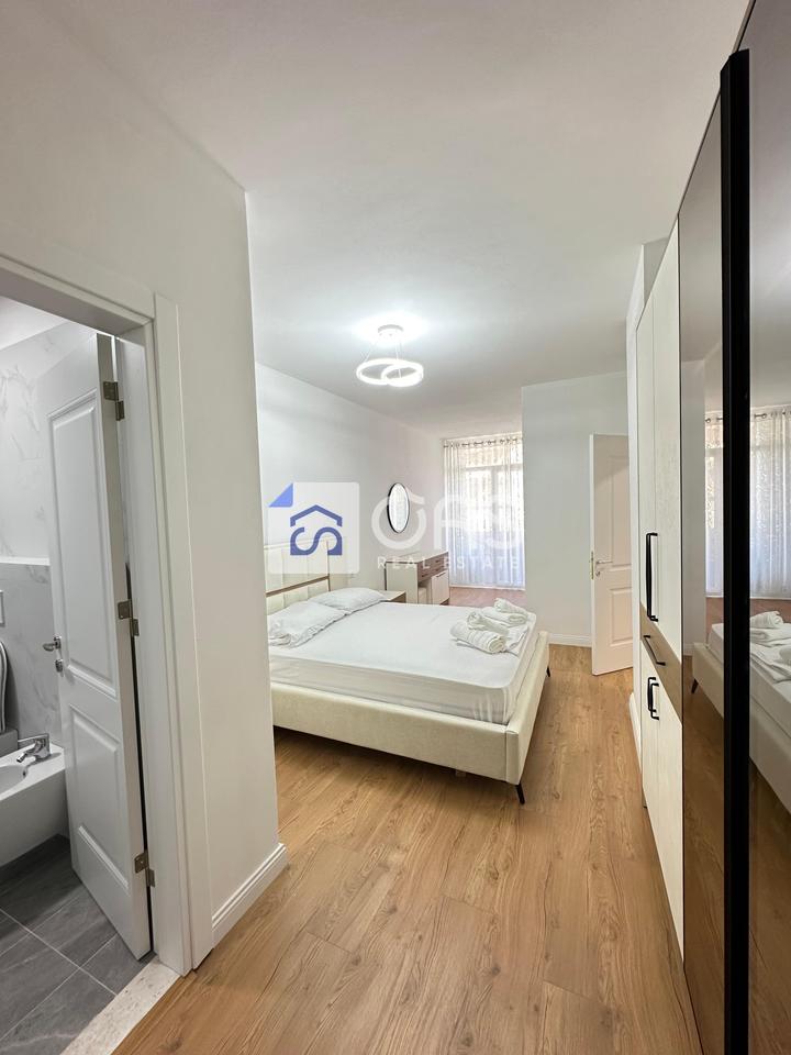 Jepet me qera apartament 2+1+2 QSUT (perball ministris se mbrojtjes)