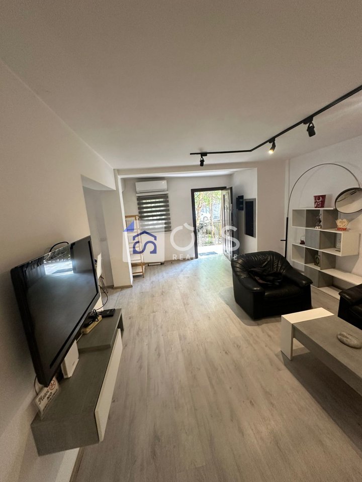 2+1 apartment for rent near the Train Station