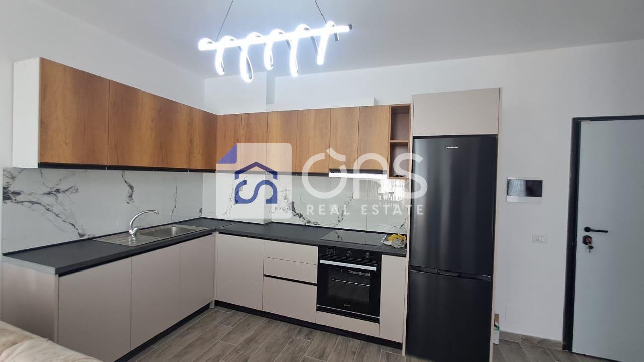 Jepet me qera apartament 1+1 Ne Kamez