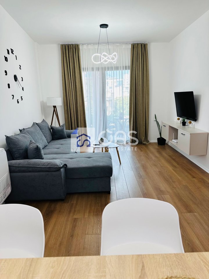 Jepet me qera apartament 1+1 te Rruga e Kavajes