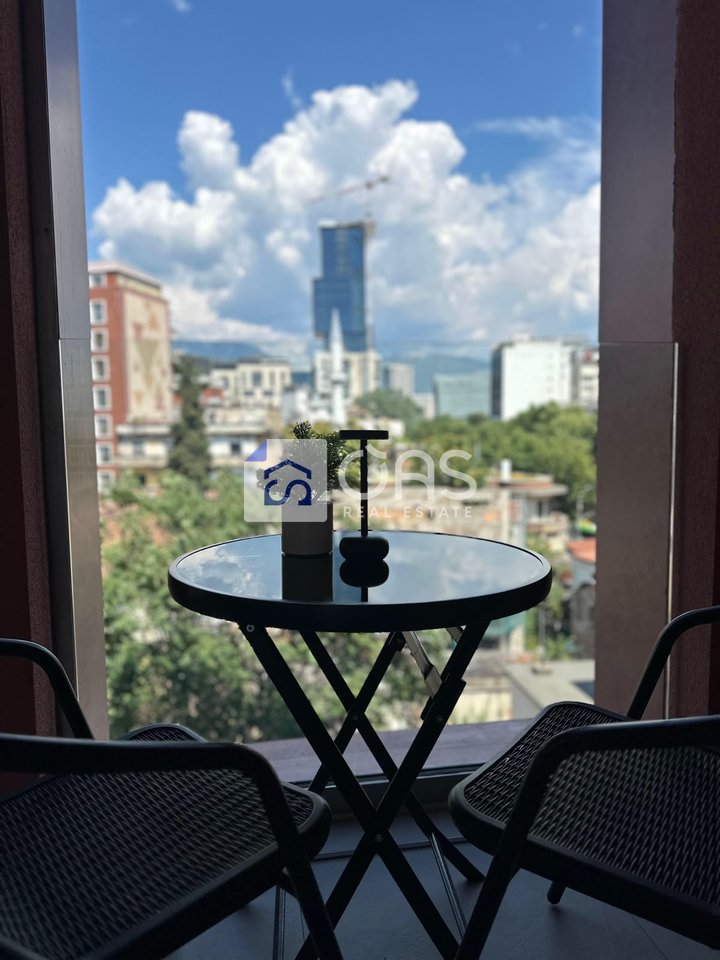 Jepet me qera apartament 1+1 te Rruga e Kavajes