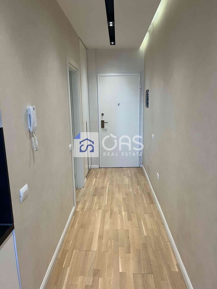 Affittasi appartamento 1+1 + posto auto a Jordan Misja