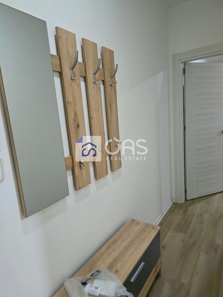 Jepet me qera Apartamenti 1+1+Parkim  Paskuqan