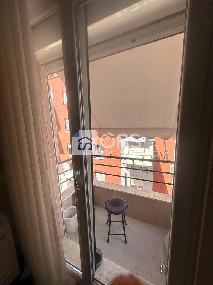 Jepet me qera Apartamenti 2+1  Selit