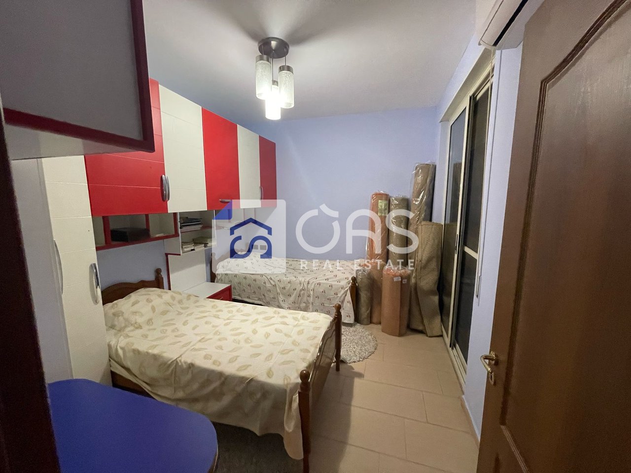 Jepet me qira  Apartamenti 3+1+2  Tregu Elektrik
