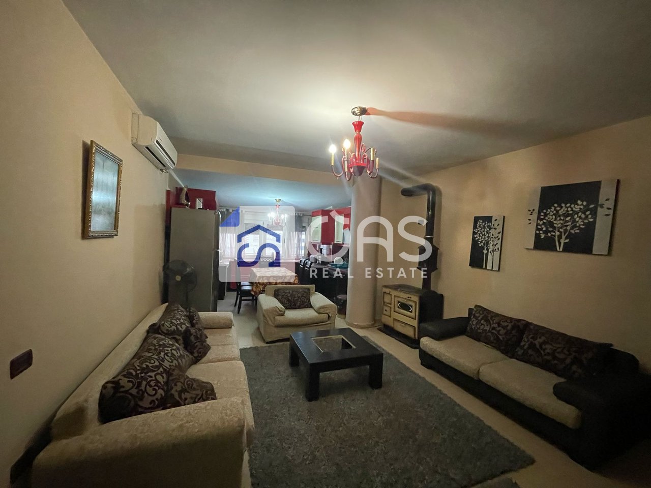 Jepet me qira  Apartamenti 3+1+2  Tregu Elektrik