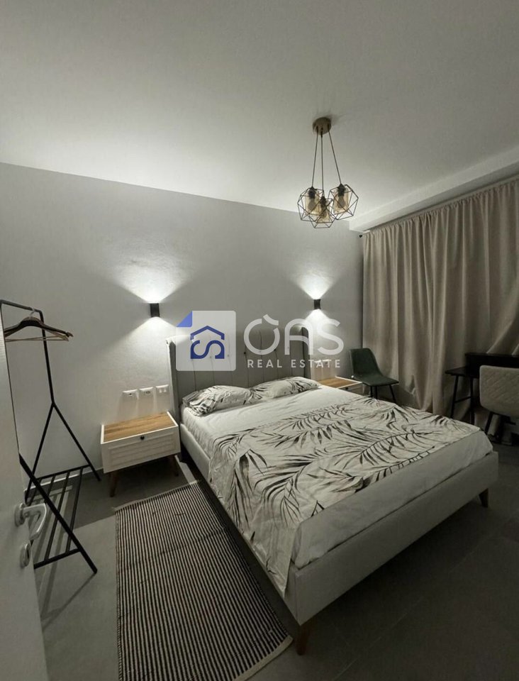 Jepet me qera apartament 1+1 te Rruga e Kavajes