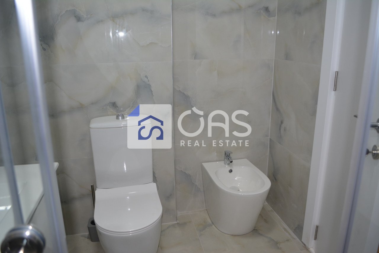 Jepet me qera Apartamenti 2+1 Pazari i Ri