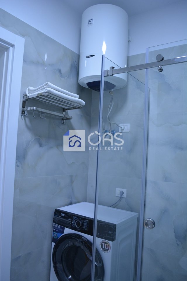 Jepet me qera Apartamenti 2+1 Pazari i Ri