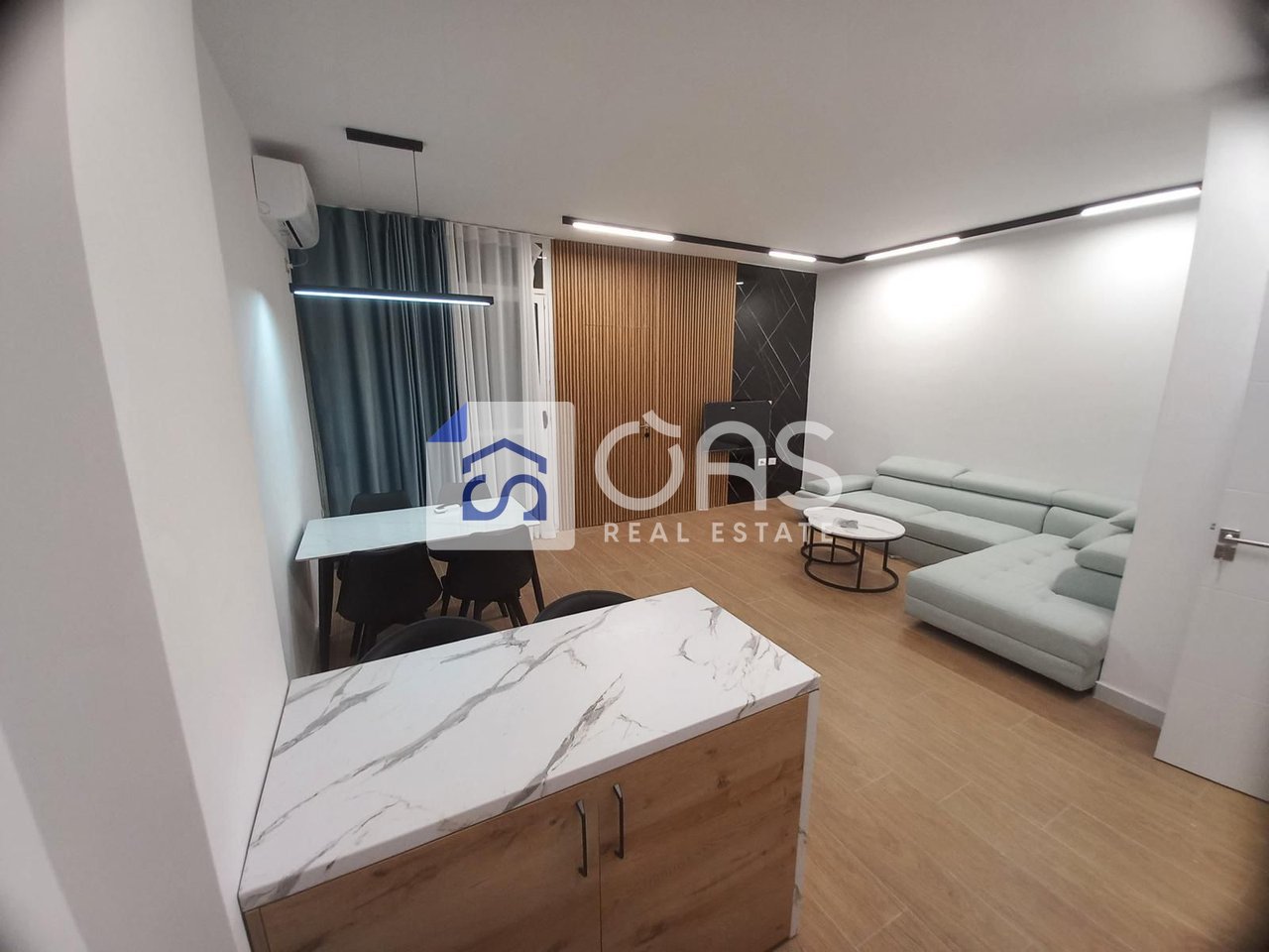 Jepet me qera apartament 2+1 ne Fresk