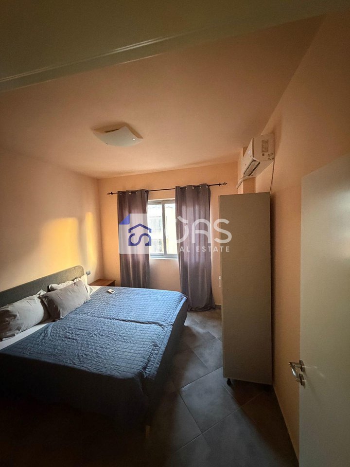 Jepet me qera Apartamenti 1+1  Astir