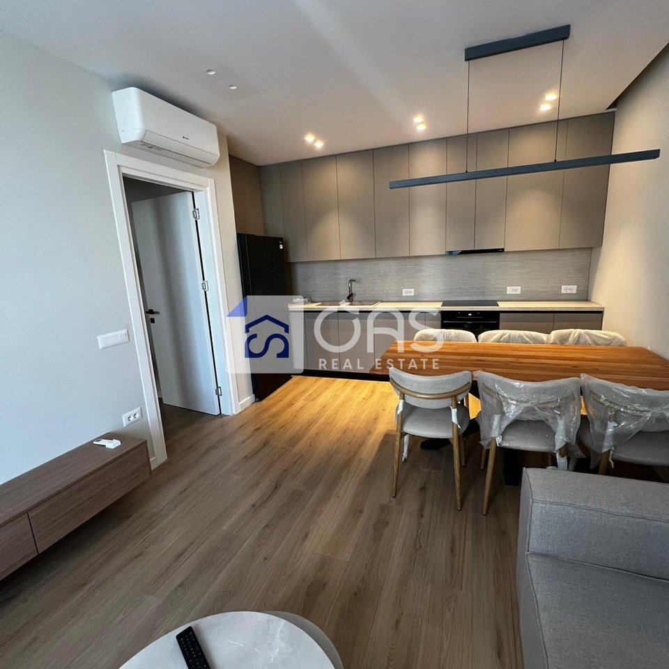 For rent 2+1 apartment at Bulevardi i Ri.