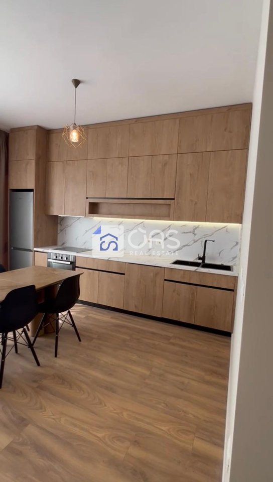 Jepet me qera apartament 1+1 te Siri Kodra