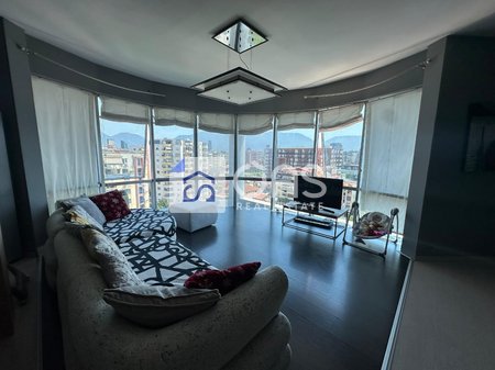 Jepet me qera Apartamenti 2+1+2 Komuna e Parisit