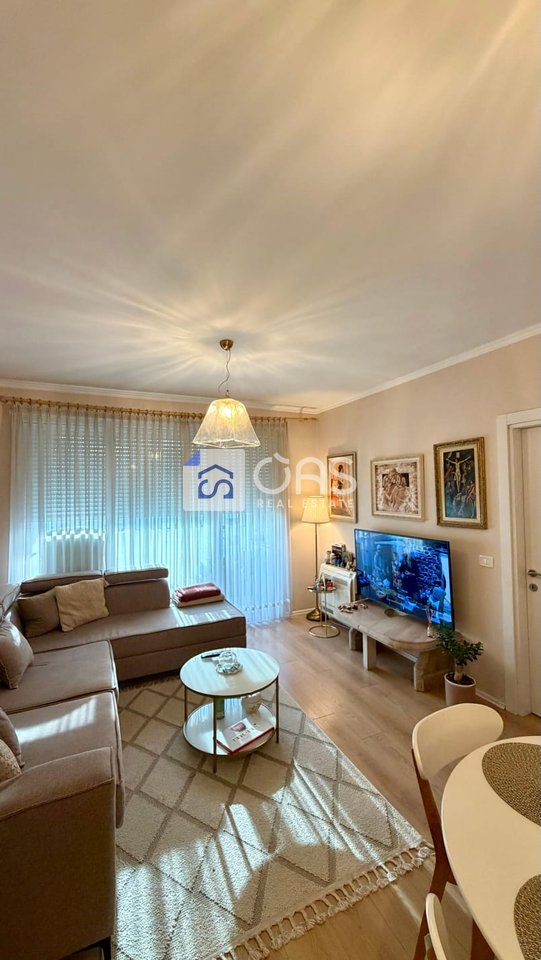 Jepet me qera Apartamenti 1+1 Ne Don Bosko(Fiori di bosko)
