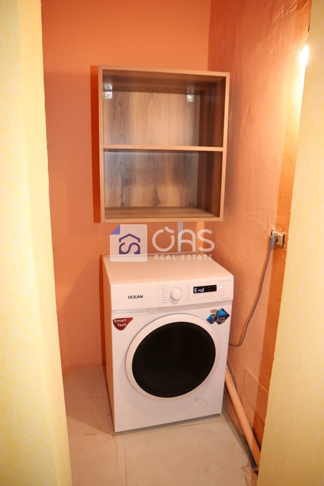 Jepet me qera apartamenti 2+1 Laprak