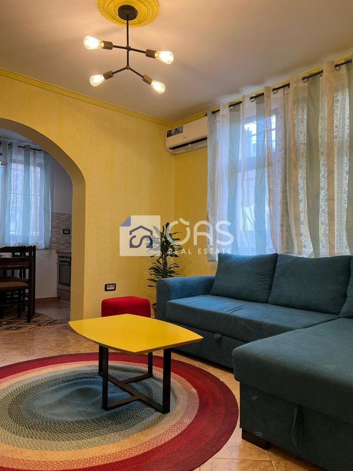 Jepet me qera apartamenti 2+1 Laprak