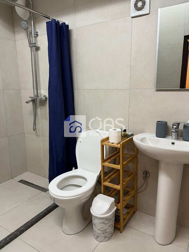 Jepet me qera apartamenti 2+1 Laprak