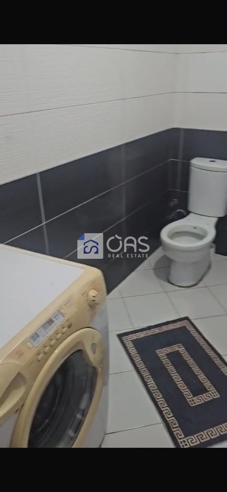Jepet me qera Apartamenti 1+1  Laprak